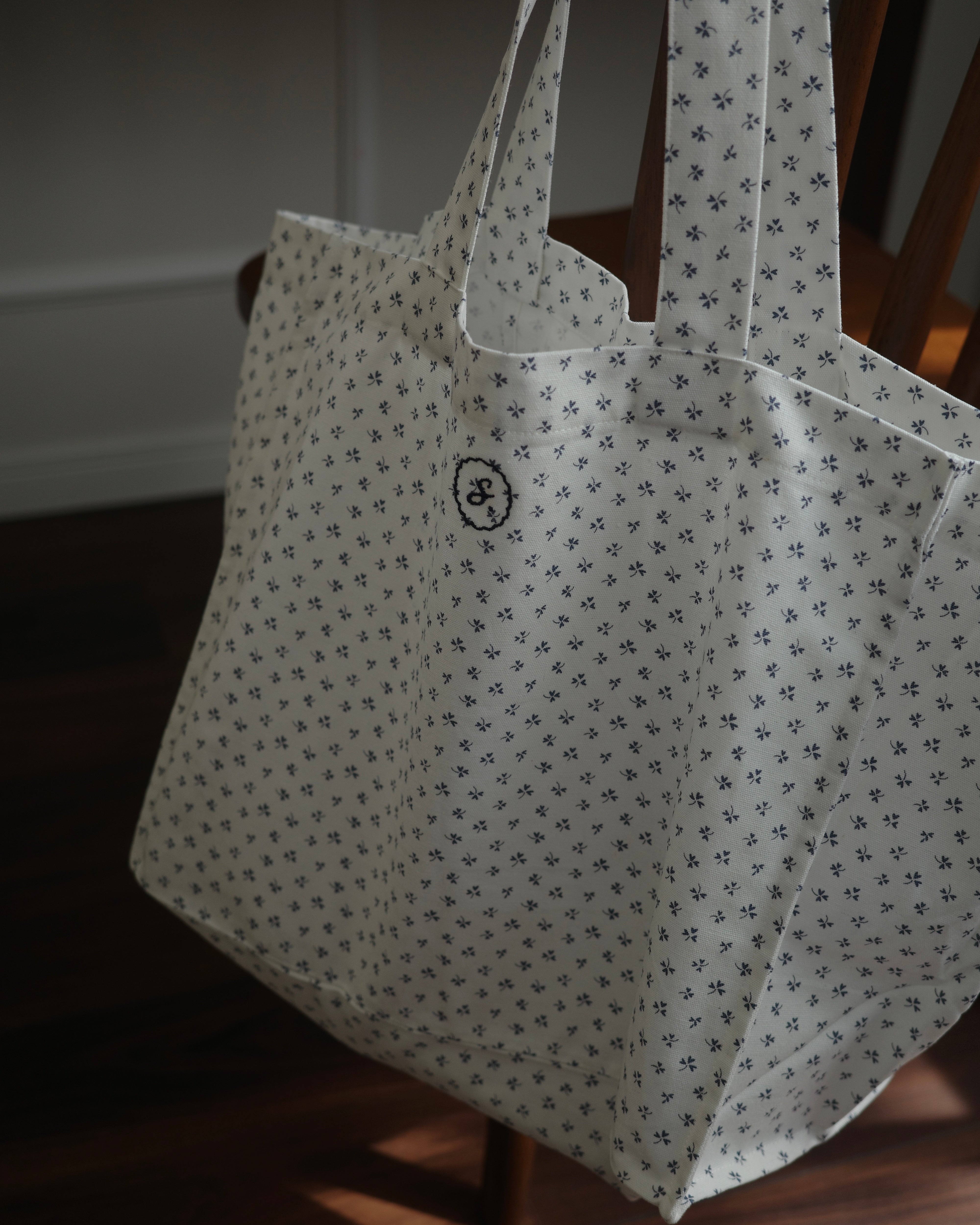 Sable clover bag