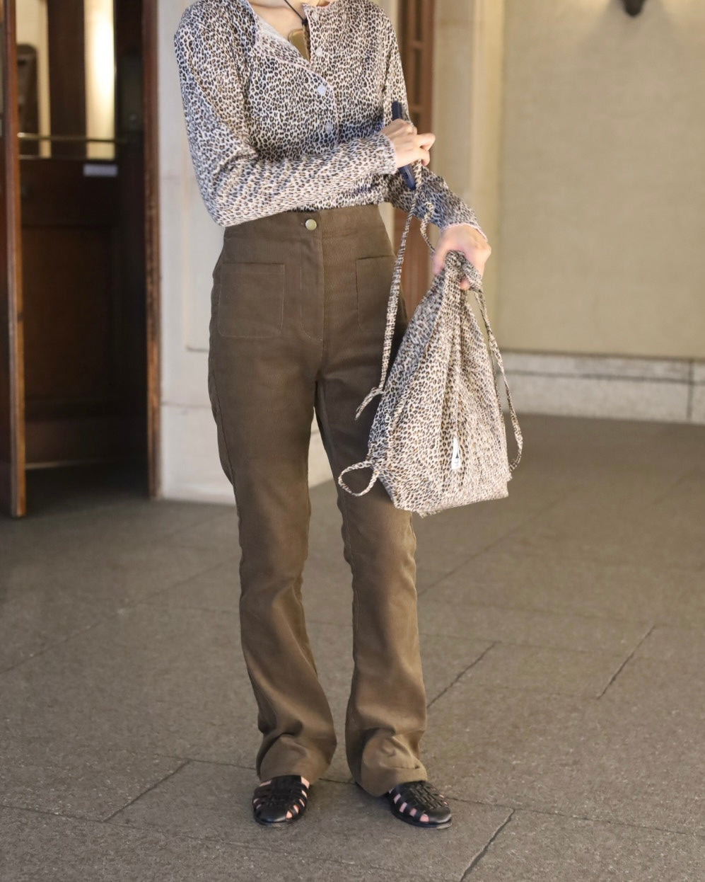 【POPUP先行/10.16 NEW】Catty&Catty CHOCOLATE CORDUROY FLARE PANTS / ADULT SIZE