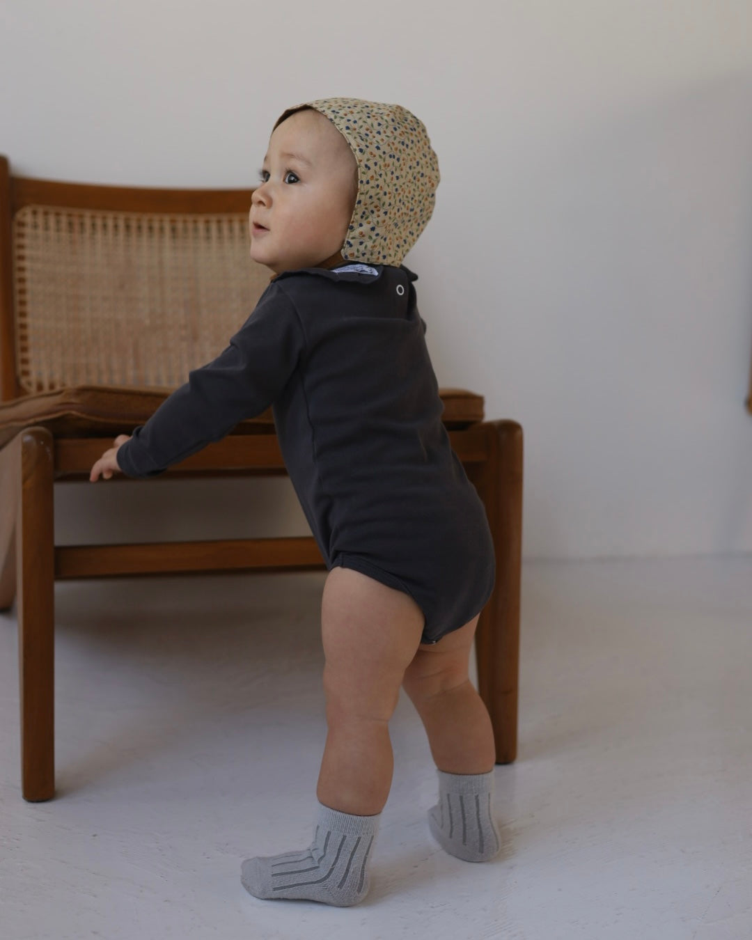 【2026 s/s 1st delivery】POIMERI charcoal frill rompers