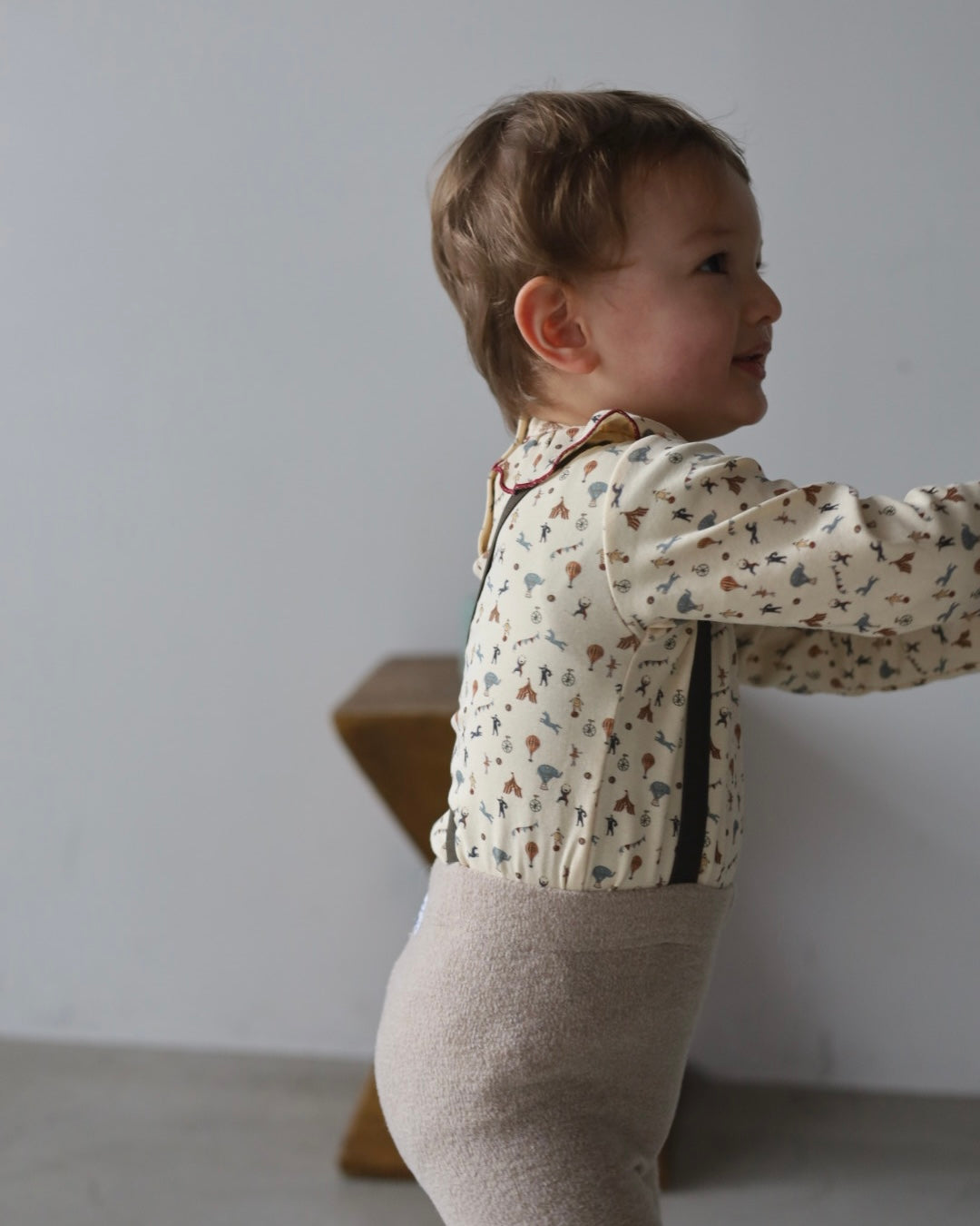 POIMERI circus frill tops