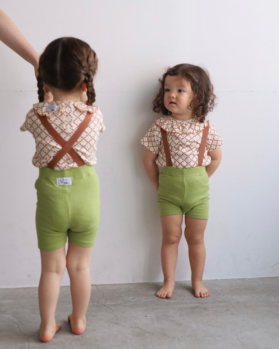 poimeri fig camel frill tops