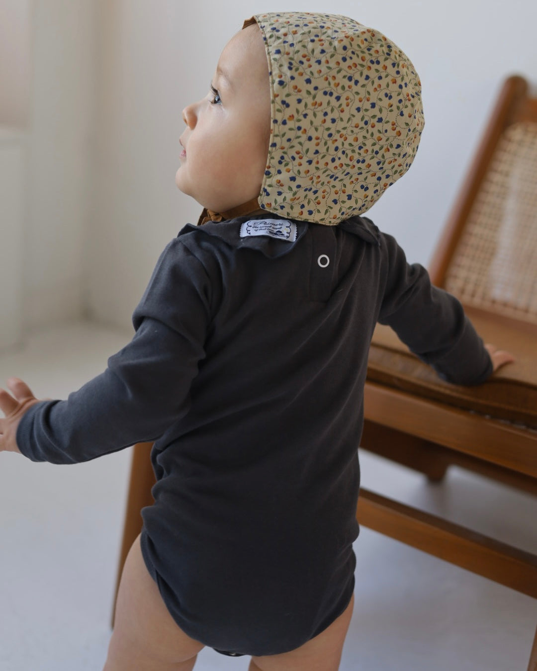 【2026 s/s 1st delivery】POIMERI charcoal frill rompers