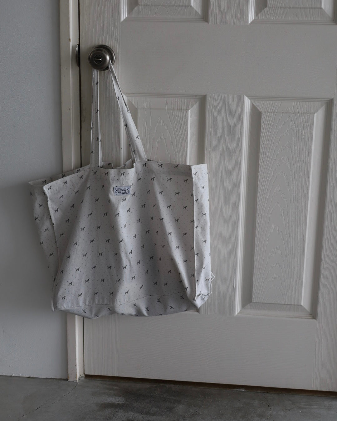 POIMERI Dalmatian dot tote