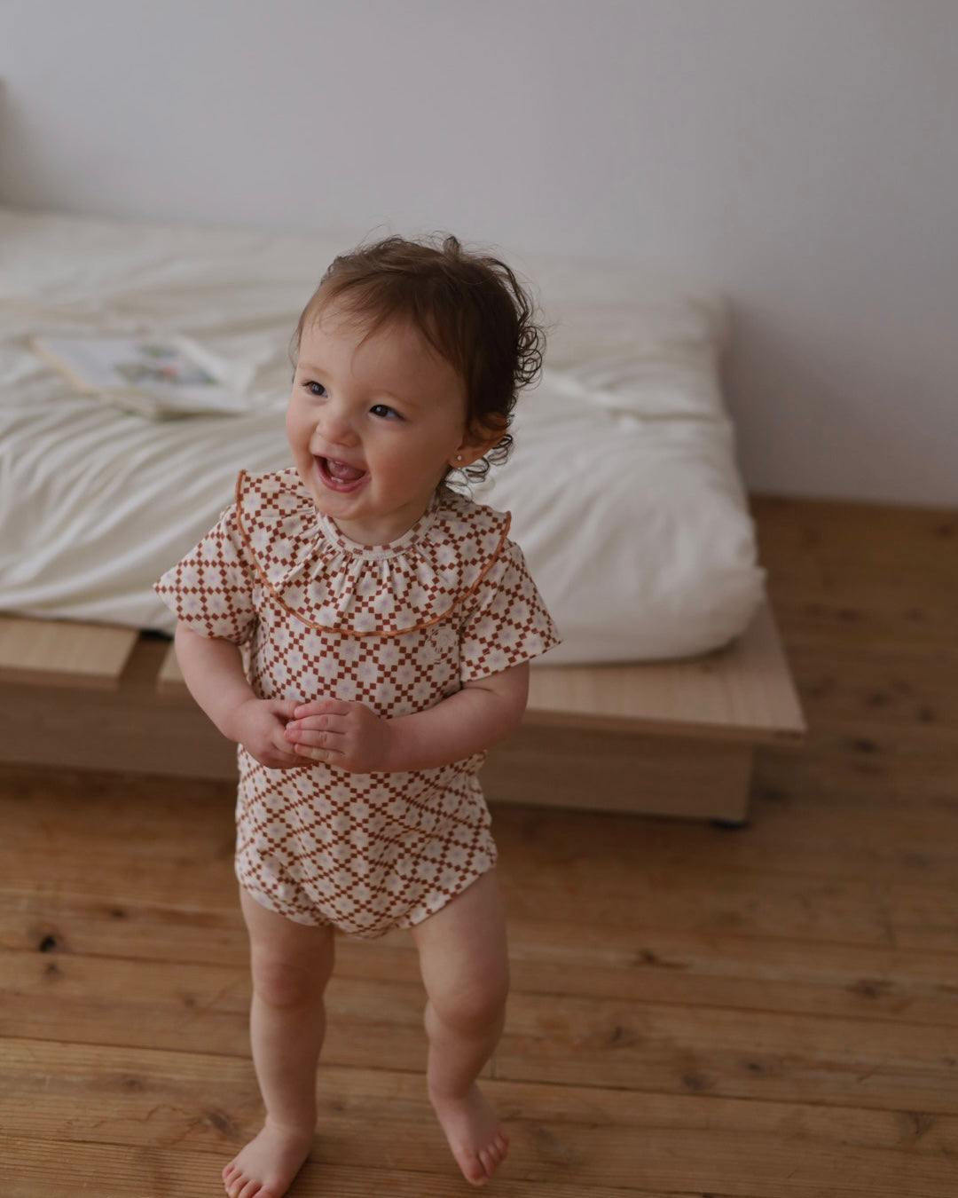 poimeri fig camel frill rompers