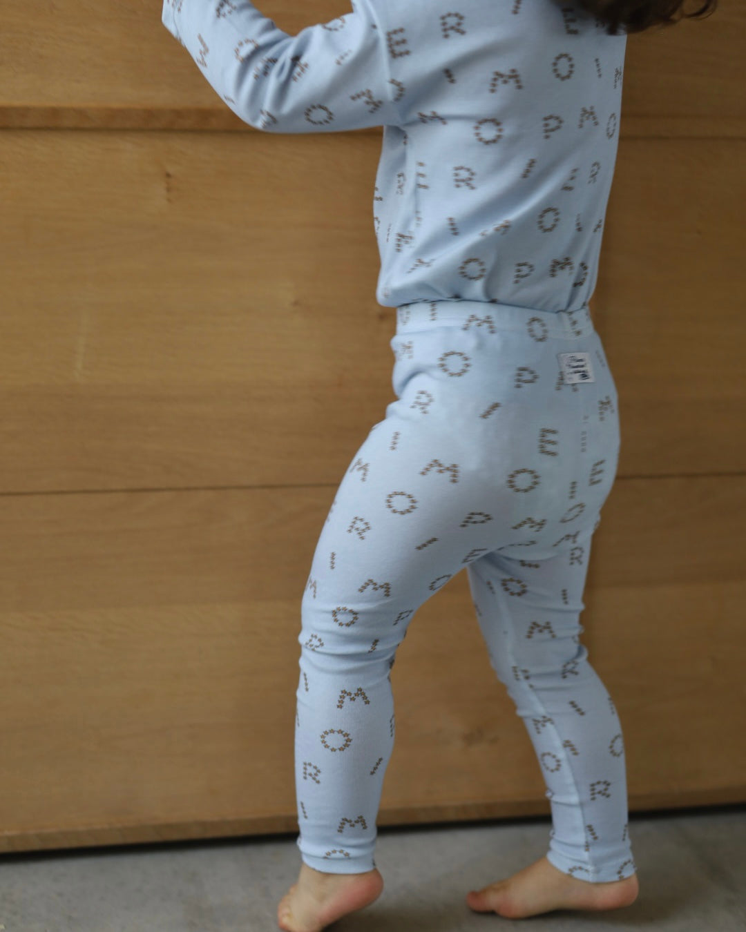 【 8.7 21:00〜LAUNCH 】POIMERI star letters leggings