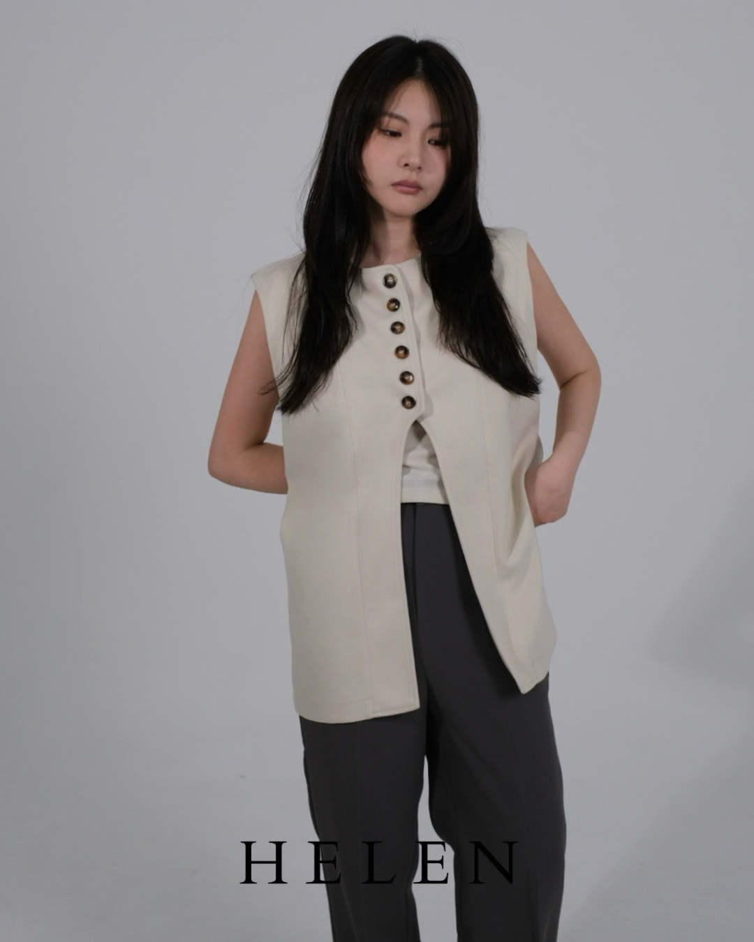 Helen×poimeri waist cut gilet