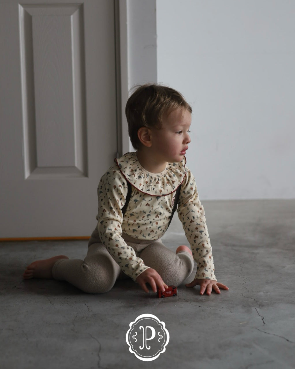 POIMERI circus frill tops