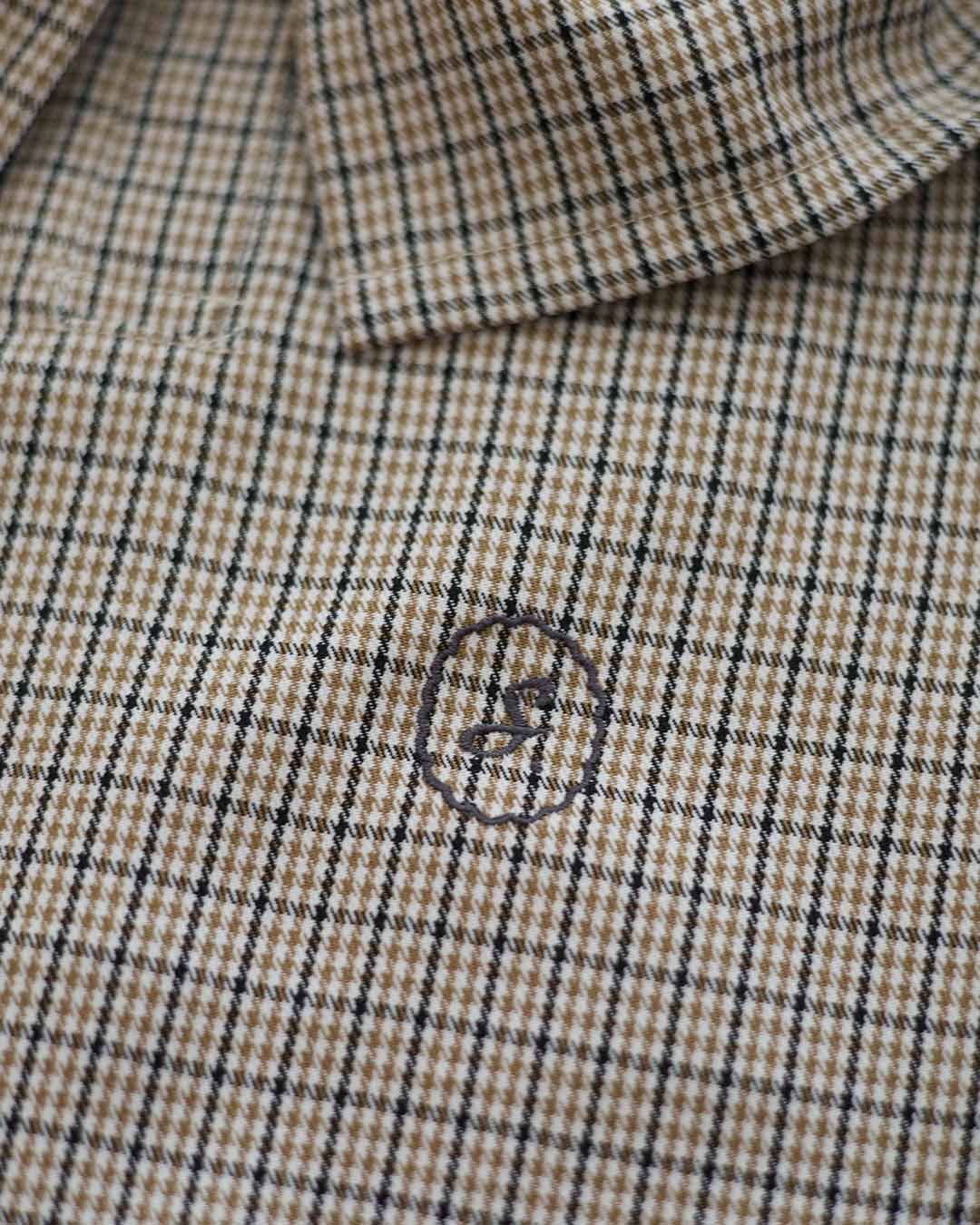 【10/22(wed)12:00 Launch】Sable gentle check blouse