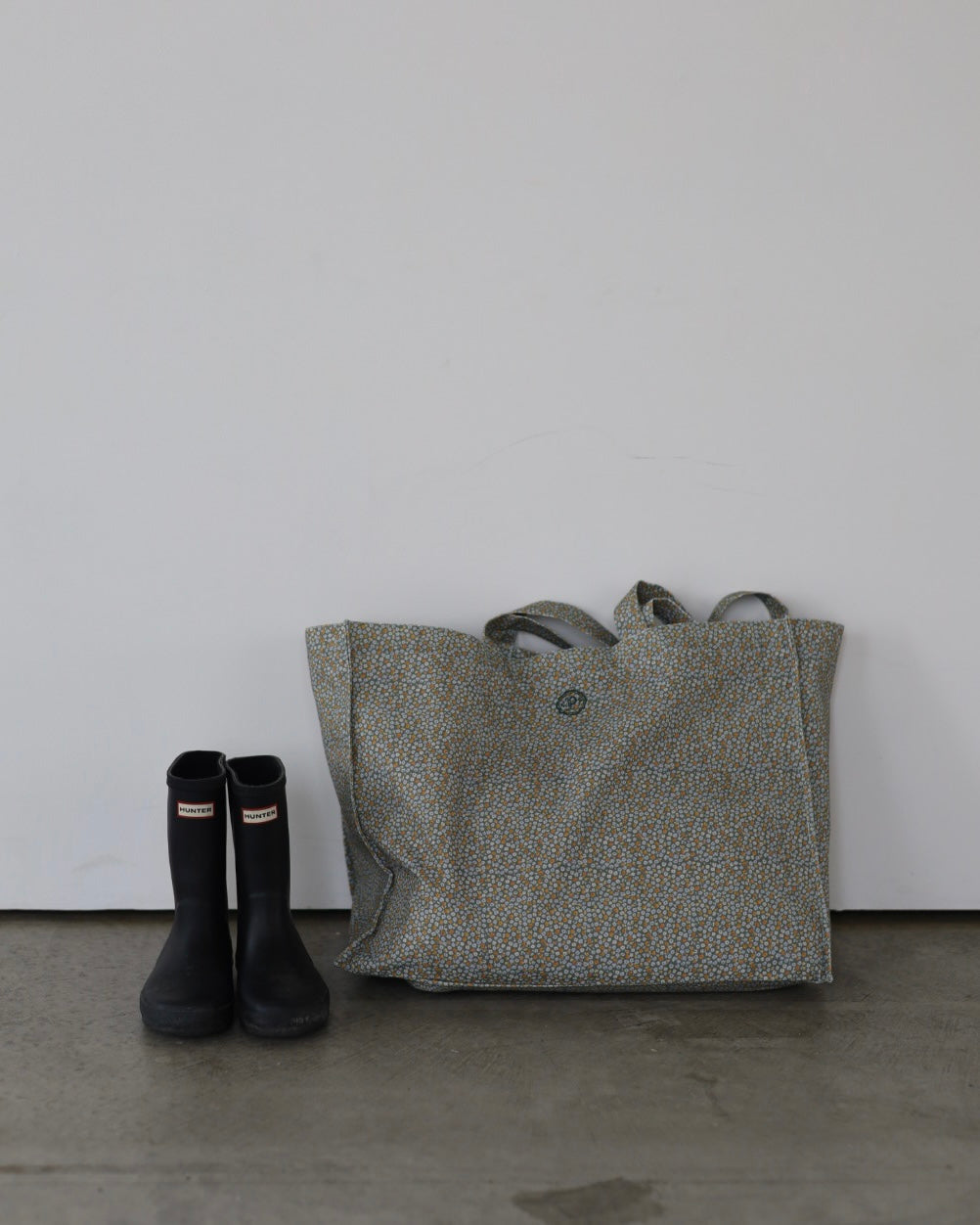 【 8.7 21:00〜LAUNCH  】POIMERI tiny floral tote