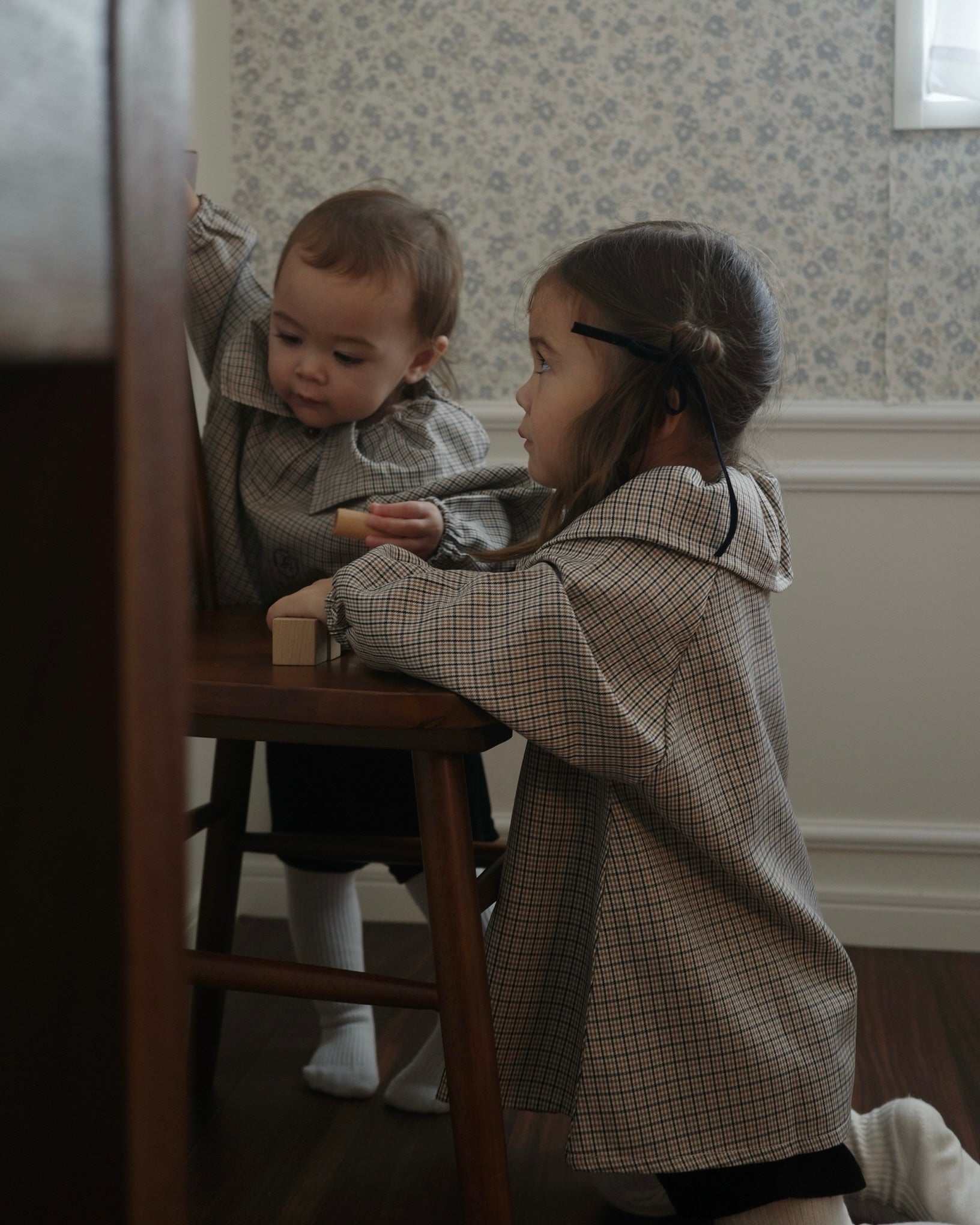 【10/22(wed)12:00　Launch】Sable gentle check blouse