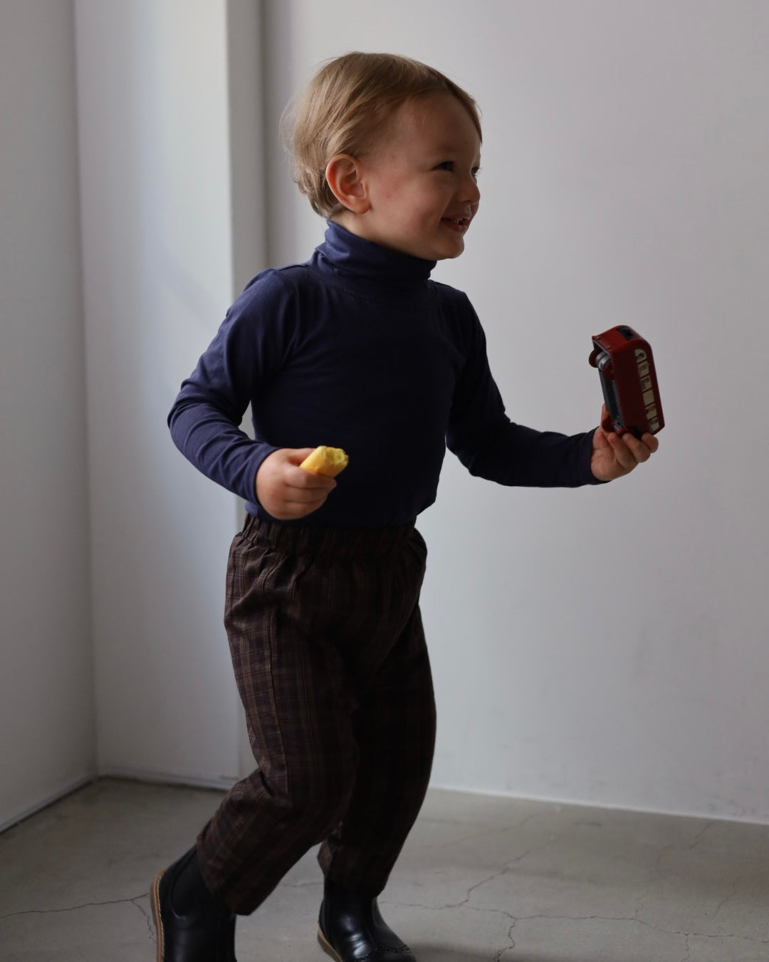 POIMERI  navy turtleneck