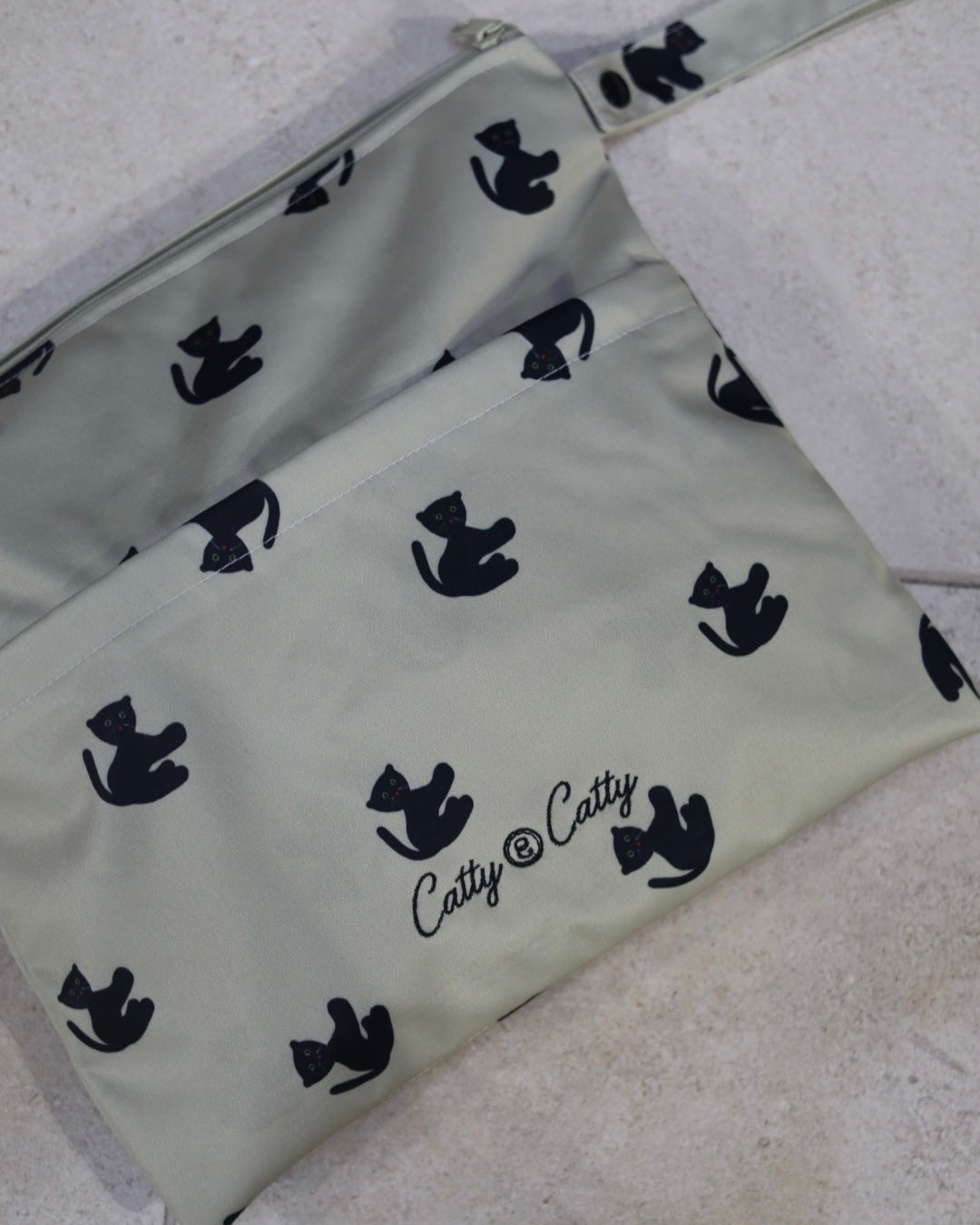 【POPUP先行/10.16 NEW】Catty&Catty LITTLE CAT CLUB WATERPROOF MULTI POUCH