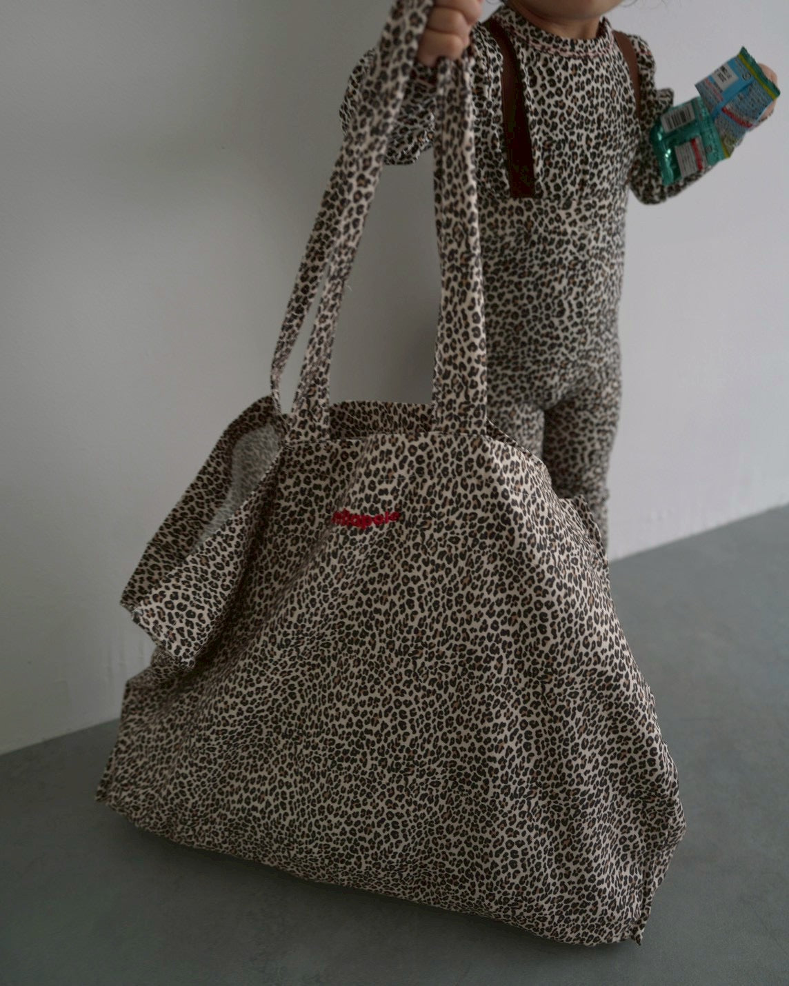 【10/22(wed)12:00　Launch】Little Leopard Tote