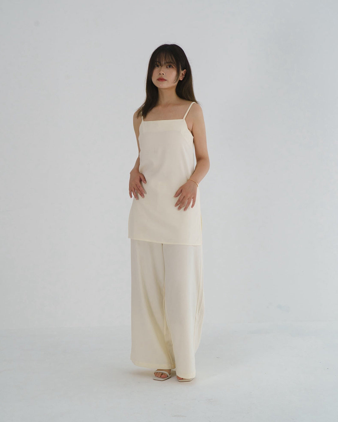 HELEN smooth camisole set up