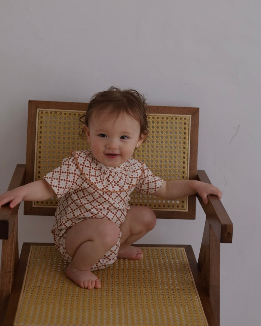 poimeri  fig camel frill rompers