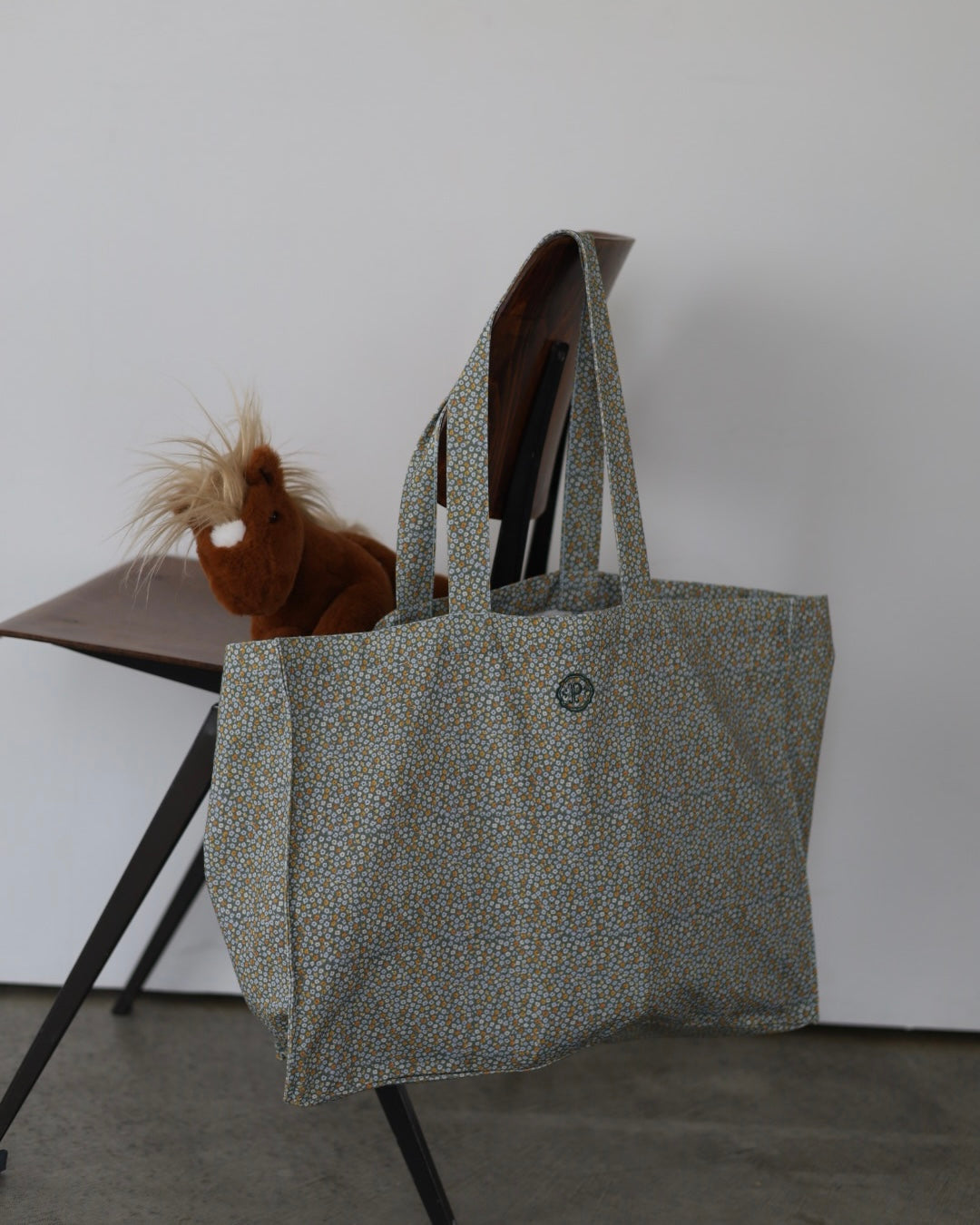 【 8.7 21:00〜LAUNCH  】POIMERI tiny floral tote