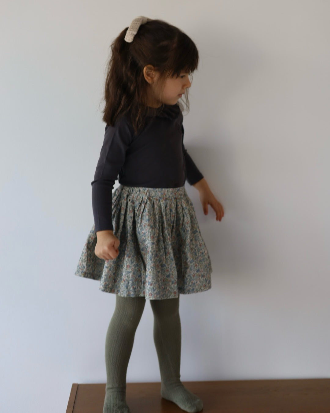 2026 s/s 1st delivery】POIMERI charcoal frill tops