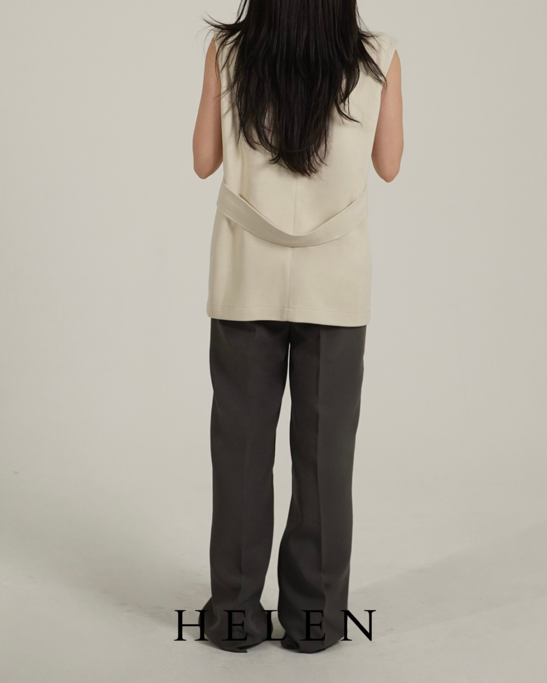 Helen×poimeri  waist cut gilet