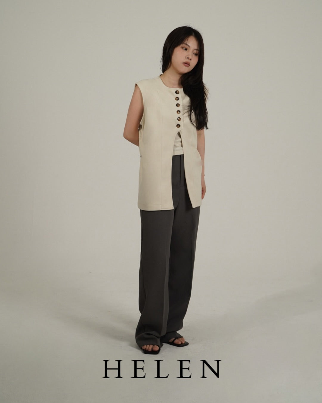 Helen×poimeri  waist cut gilet