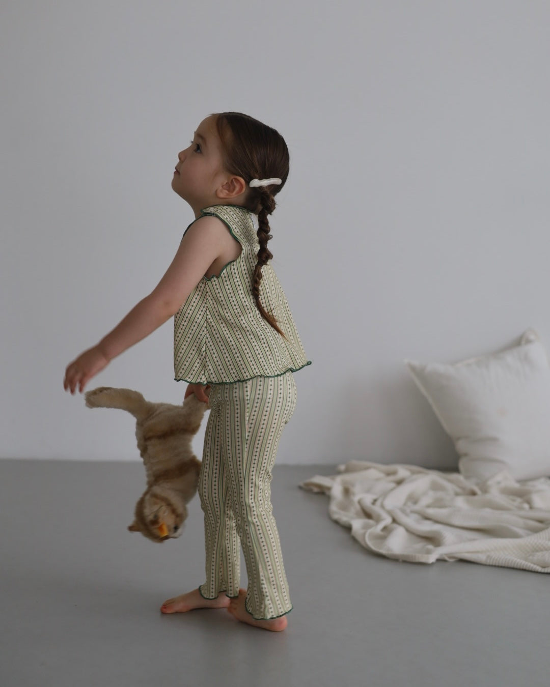 【 7.10 21:00〜Launch 】POIMERI twinkle stripe pants