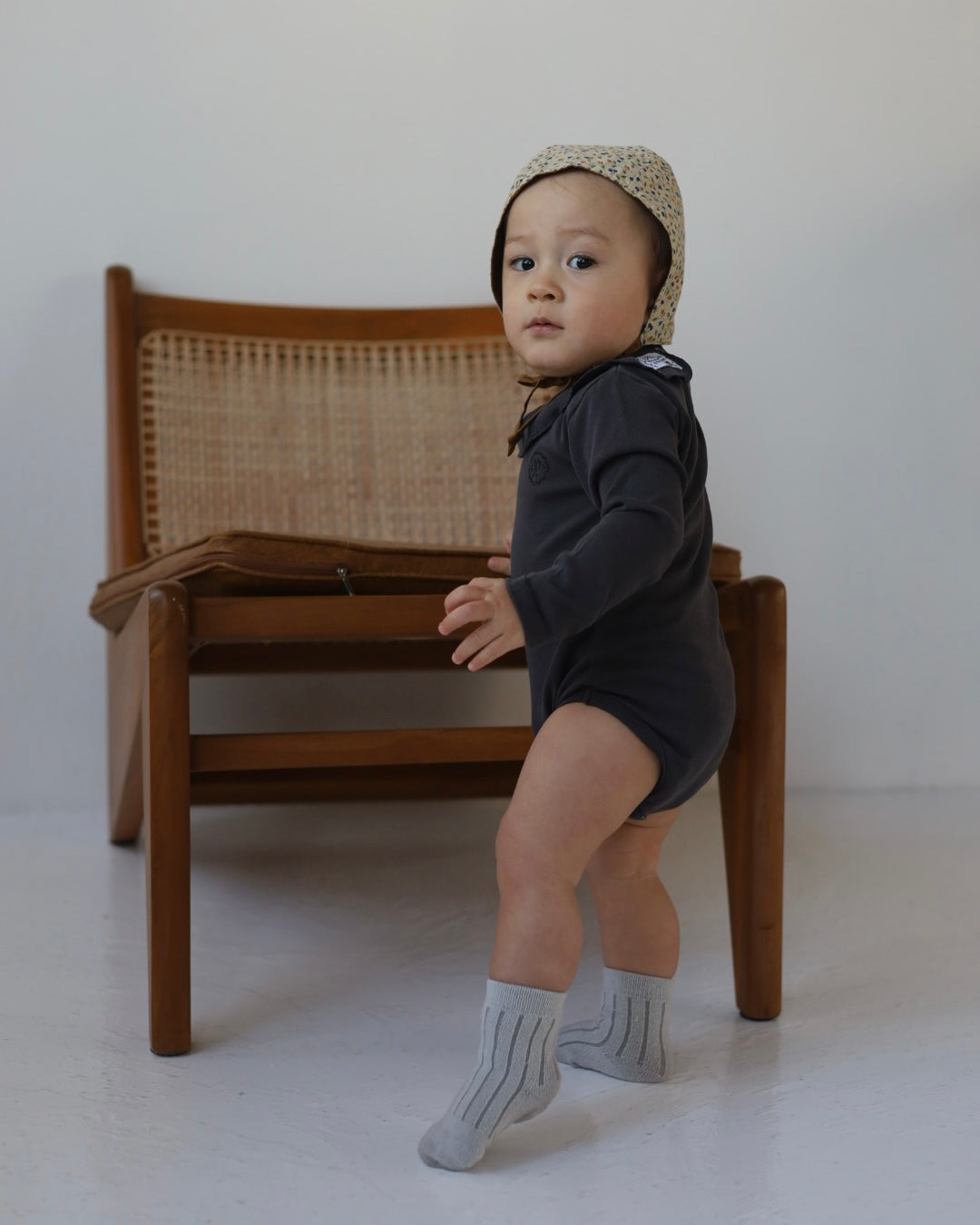 【2026 s/s 1st delivery】POIMERI charcoal frill rompers