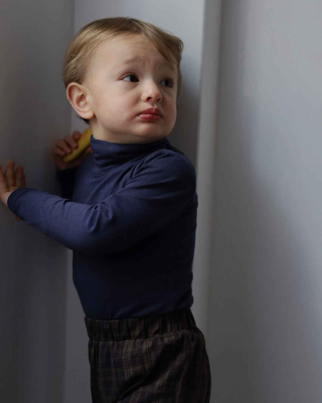 POIMERI navy turtleneck
