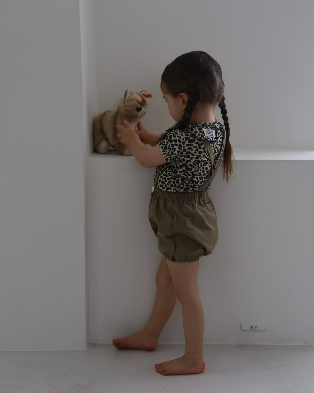 【 6.12 21:00～ Launch 】POIMERI　petit leopard frill tops