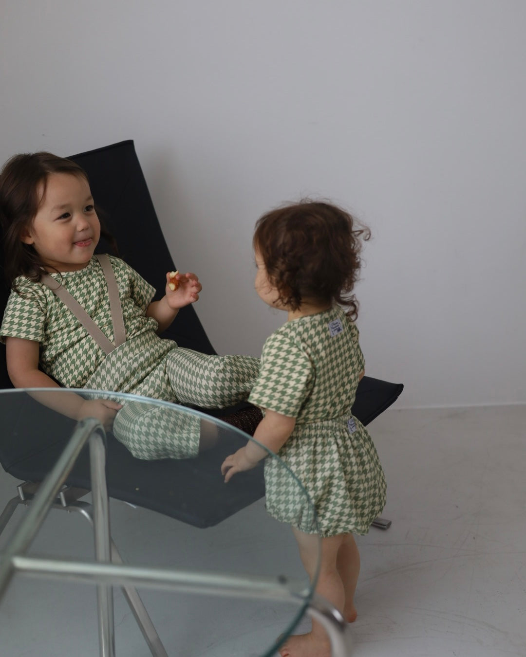【 6.12 21:00～ Launch 】POIMERI　green houndstooth rompers