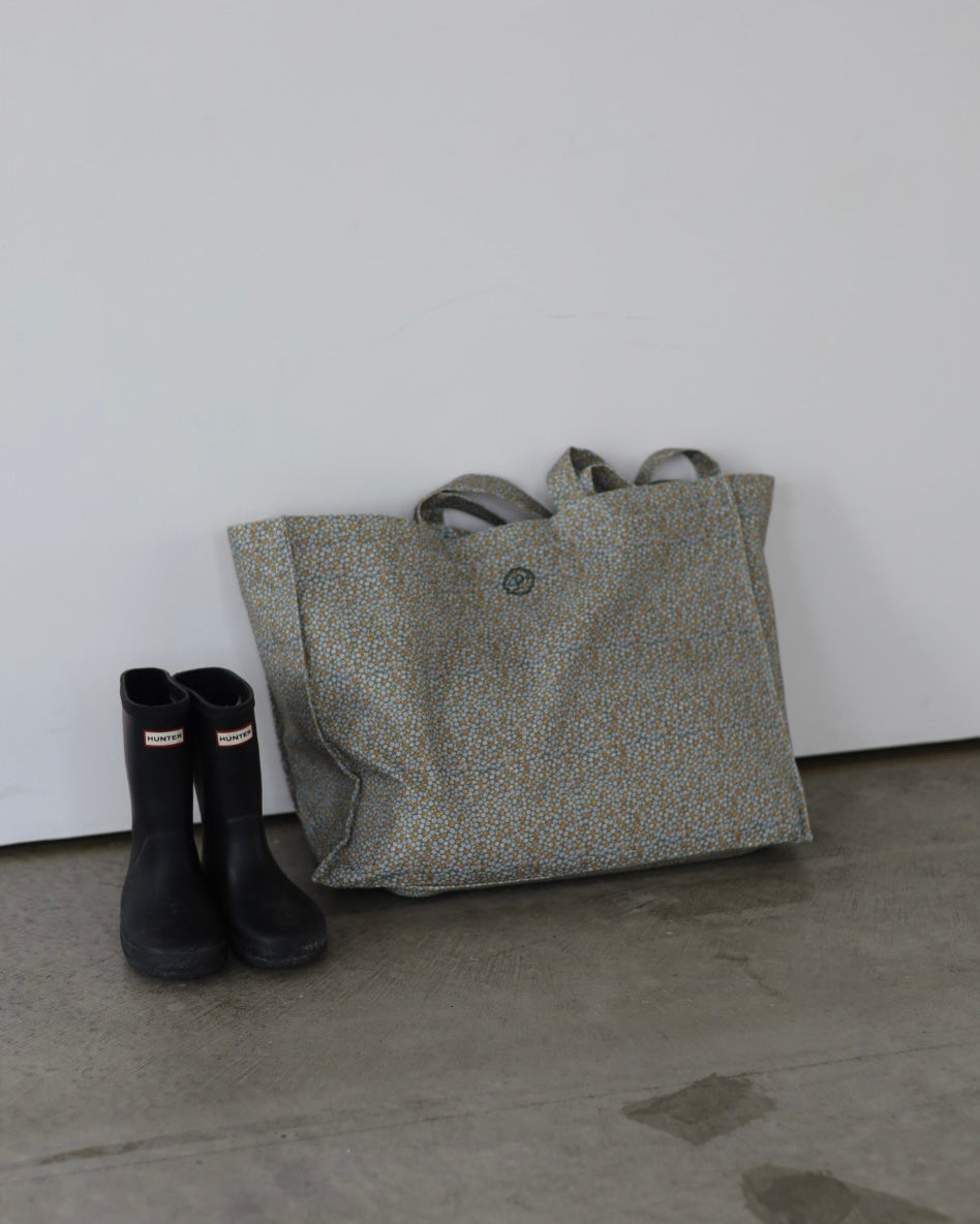【 8.7 21:00〜LAUNCH  】POIMERI tiny floral tote