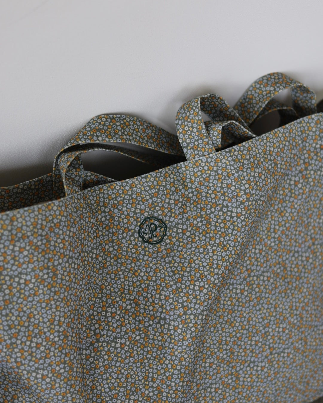 【 8.7 21:00〜LAUNCH  】POIMERI tiny floral tote