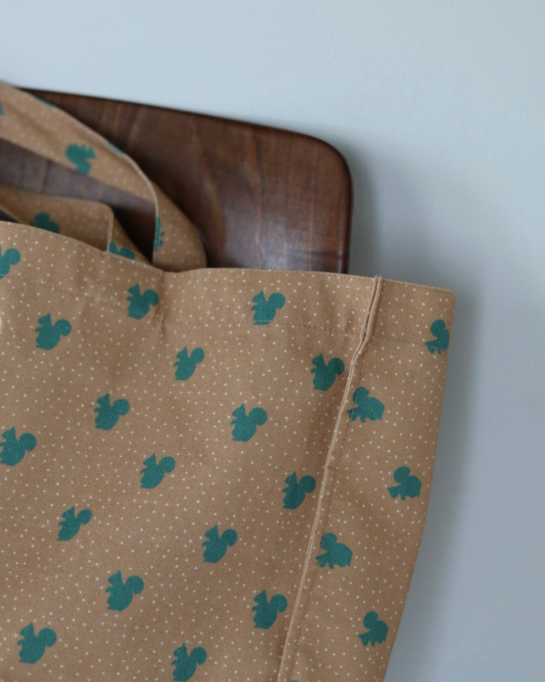 【 8.7 21:00〜LAUNCH 】POIMERI squirrel dot tote