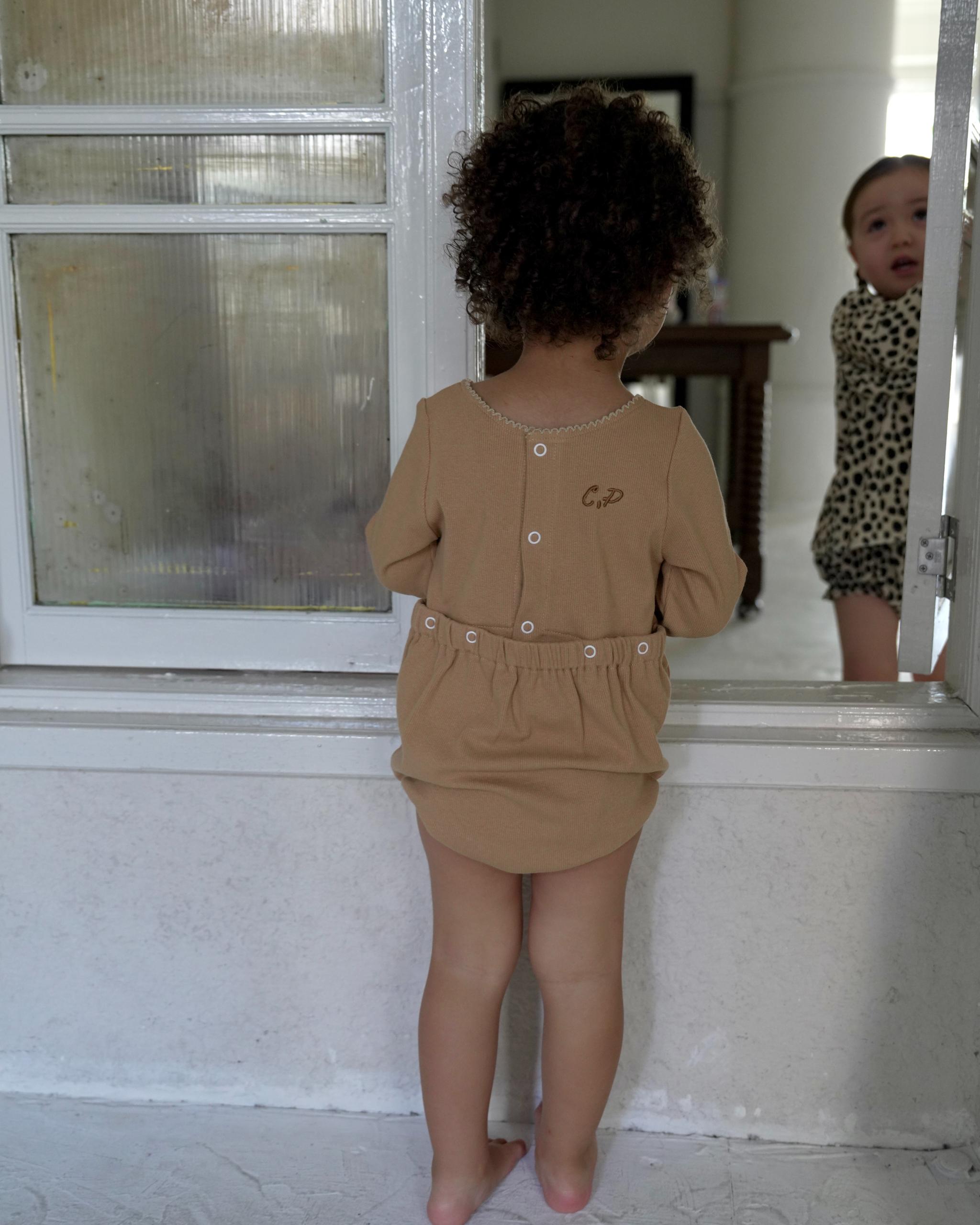 【 9.11 21:00 Launch 】CAMILAPOLE Latte Baby Romper