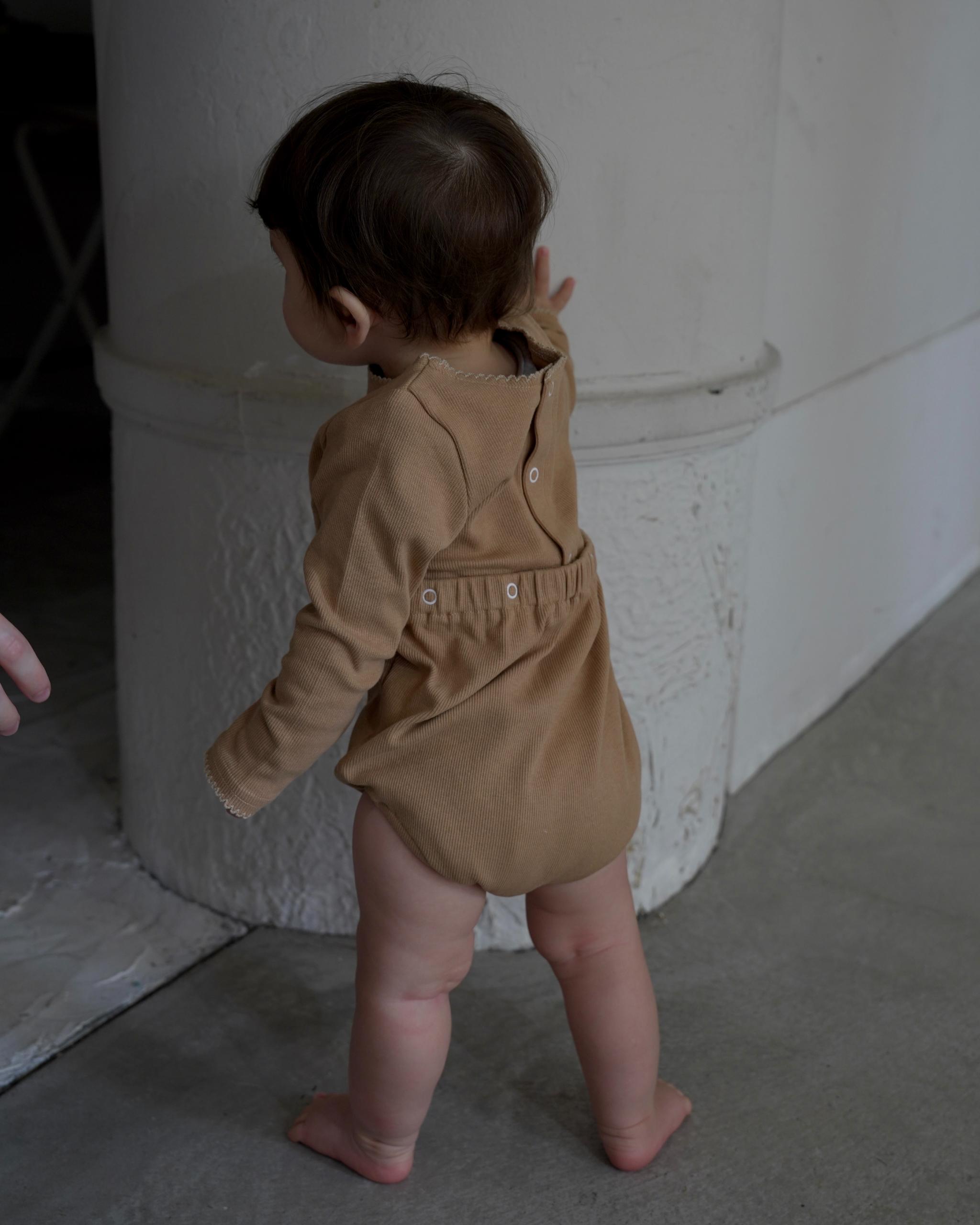 【 9.11 21:00 Launch 】CAMILAPOLE Latte Baby Romper