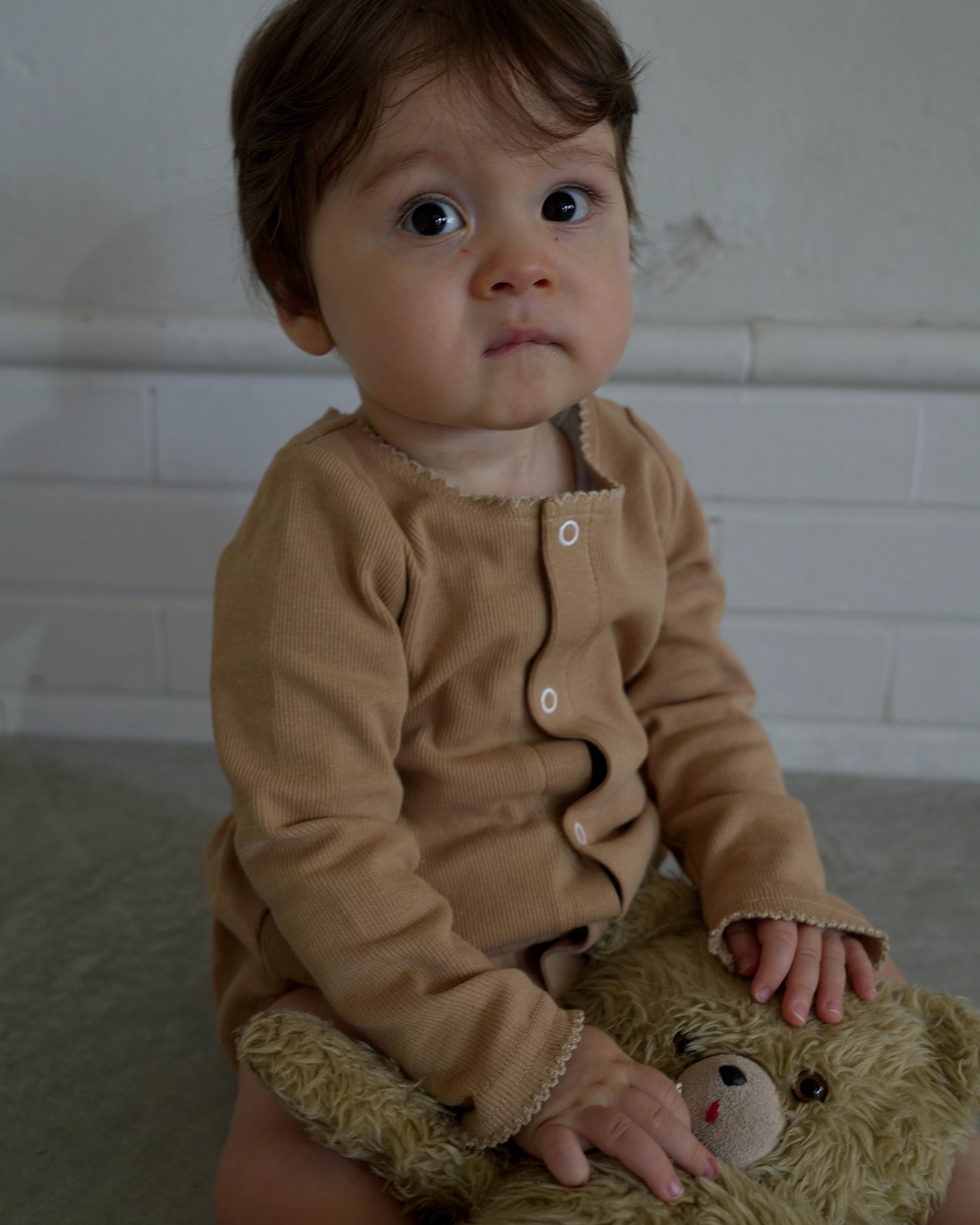 【 9.11 21:00 Launch 】CAMILAPOLE Latte Baby Romper
