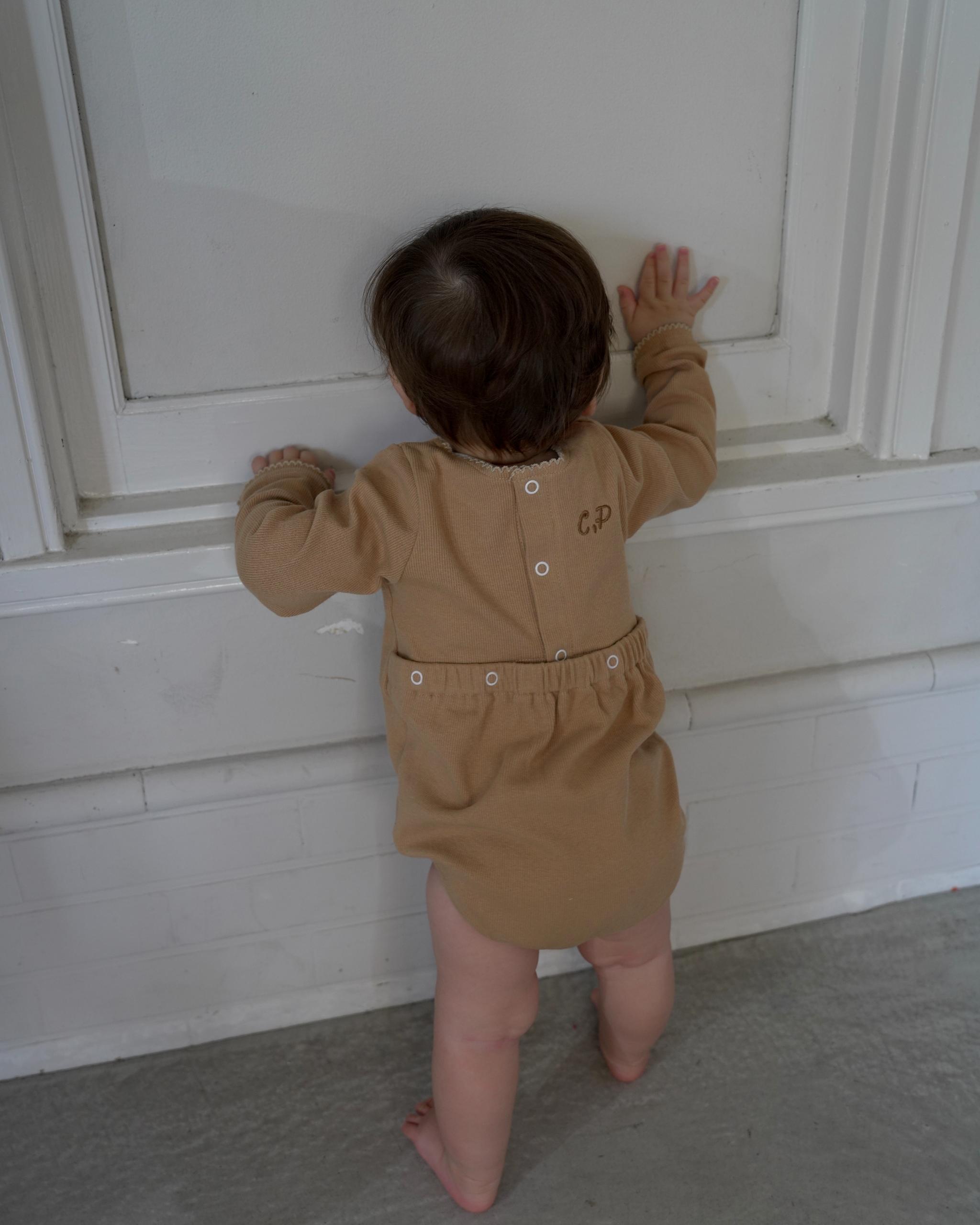 【 9.11 21:00 Launch 】CAMILAPOLE Latte Baby Romper