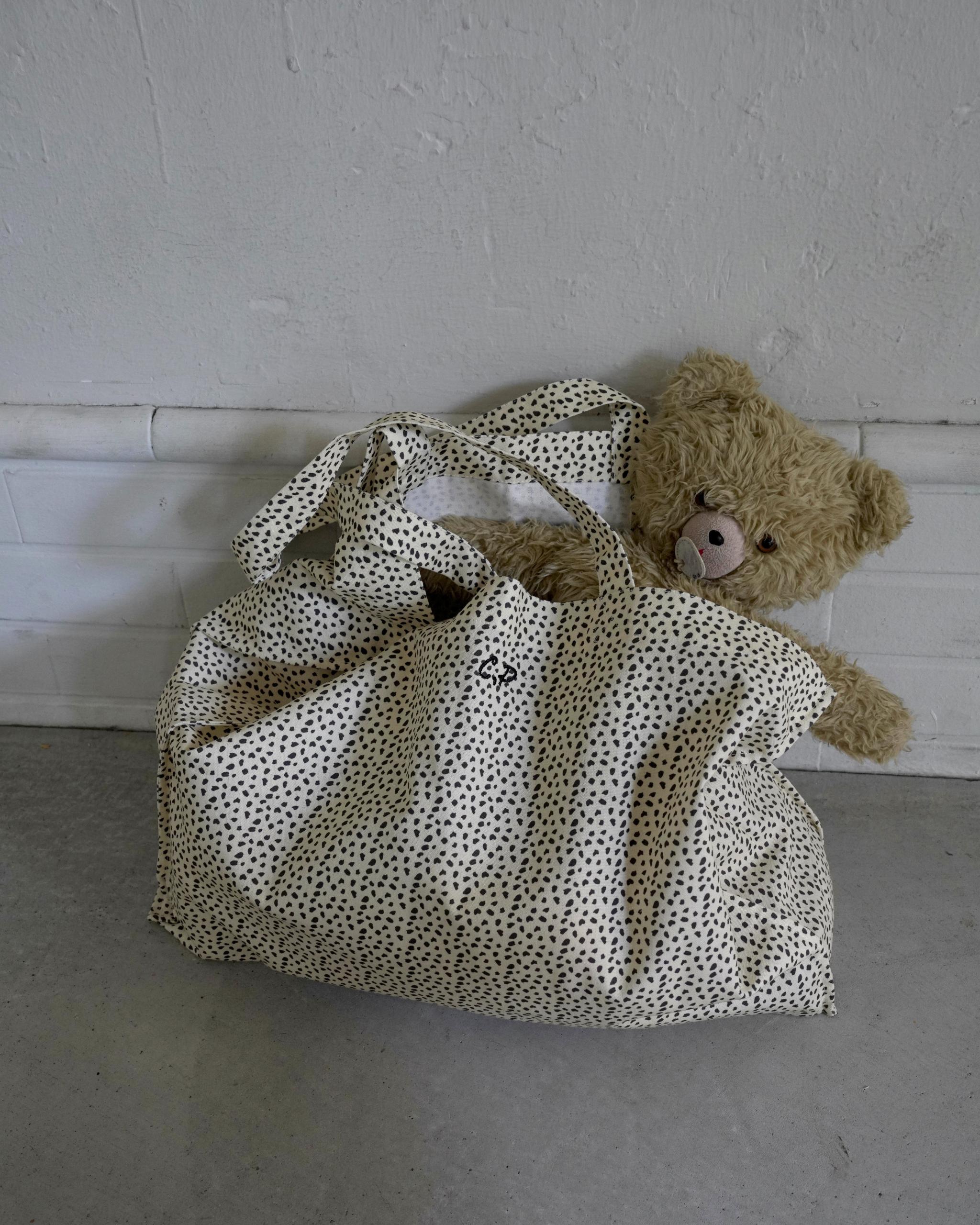 【 9.11 21:00 Launch 】CAMILAPOLE Dalmatian Dot Tote
