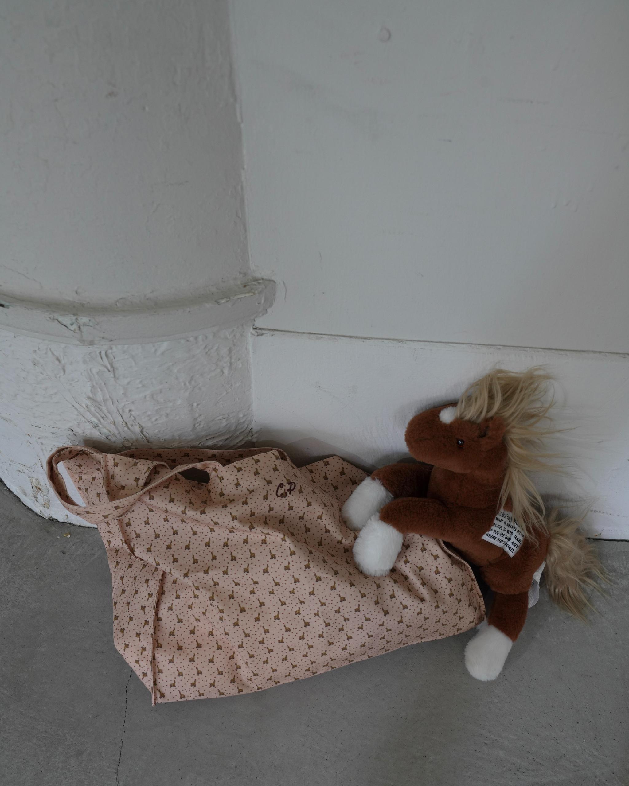 【 9.11 21:00 Launch 】CAMILAPOLE Caramel Giraffe Tote