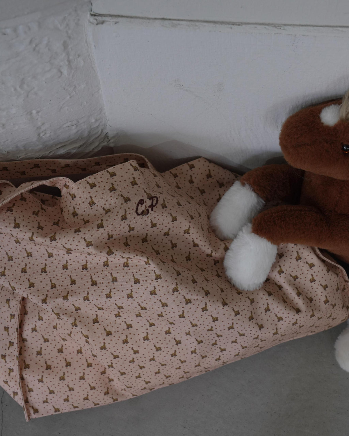 【 9.11 21:00 Launch 】CAMILAPOLE Caramel Giraffe Tote