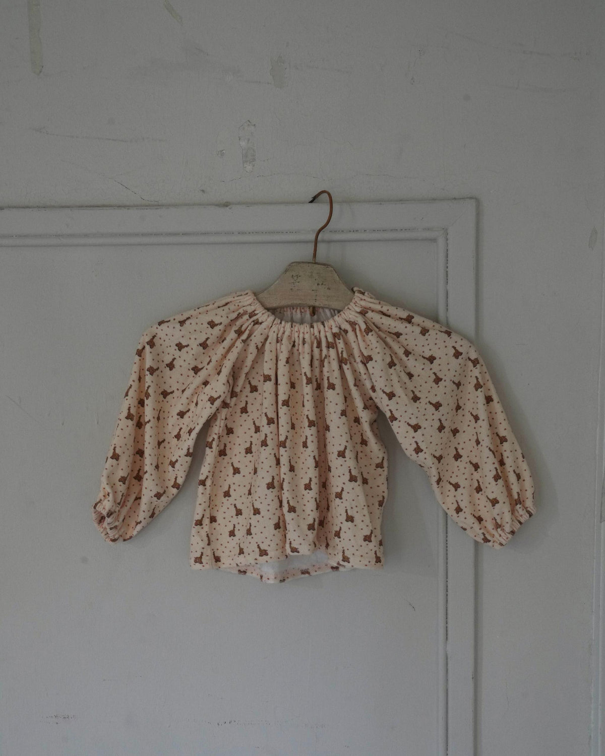 【 9.11 21:00 Launch 】CAMILAPOLE Caramel Giraffe Smock Top