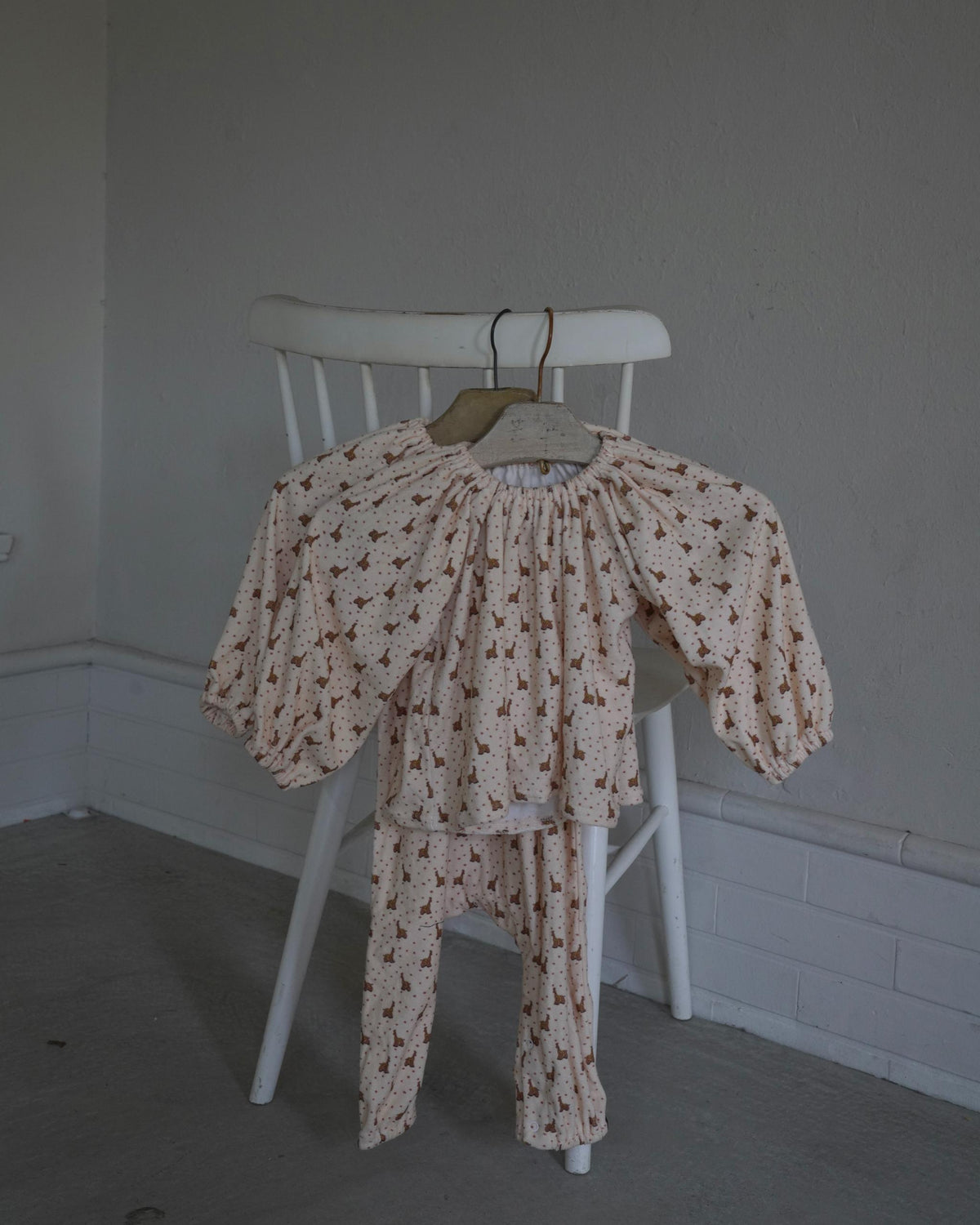 【 9.11 21:00 Launch 】CAMILAPOLE Caramel Giraffe Smock Top