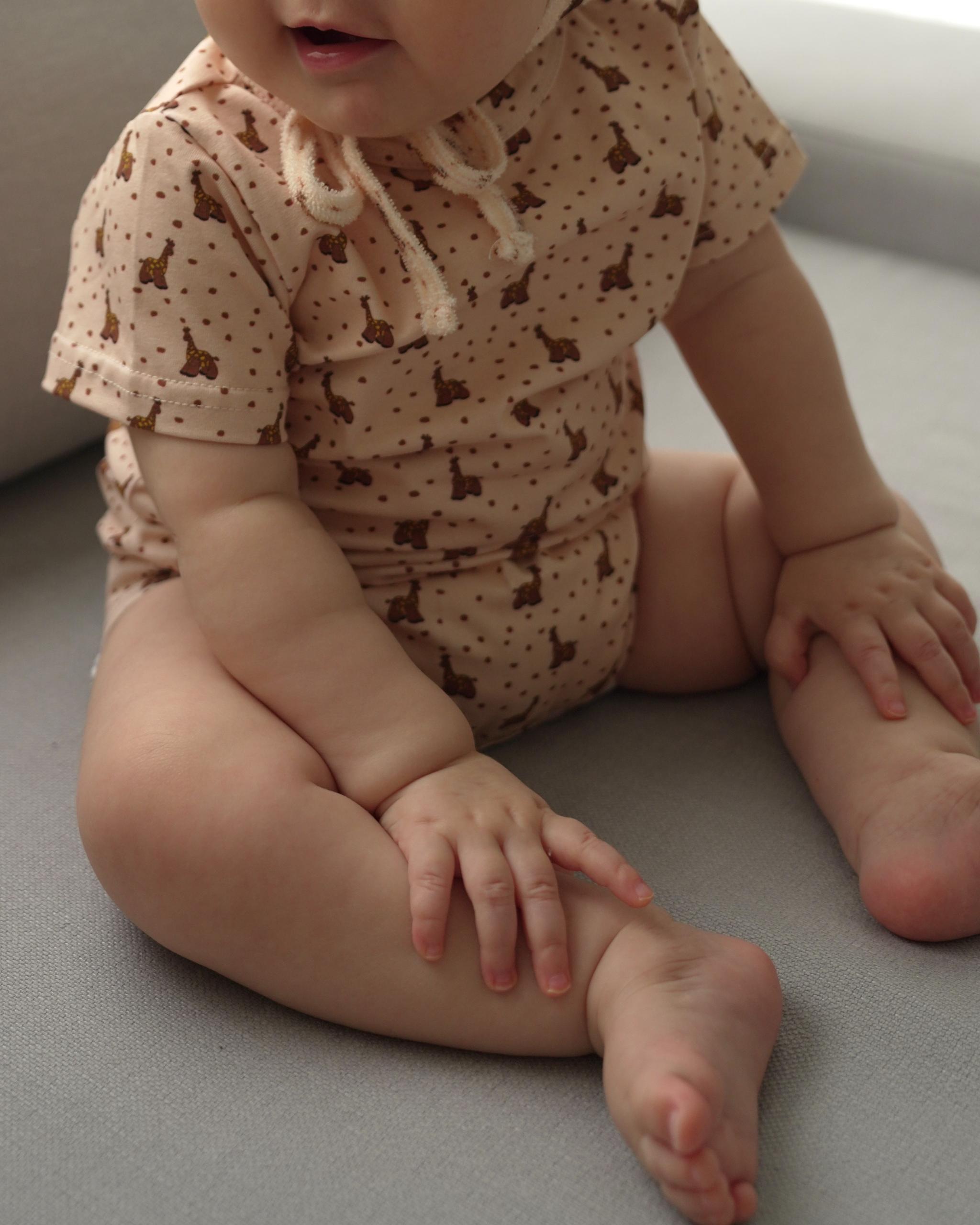 【 7.17 21:00〜NEW 】CAMILAPOLE  Caramel Giraffe Romper