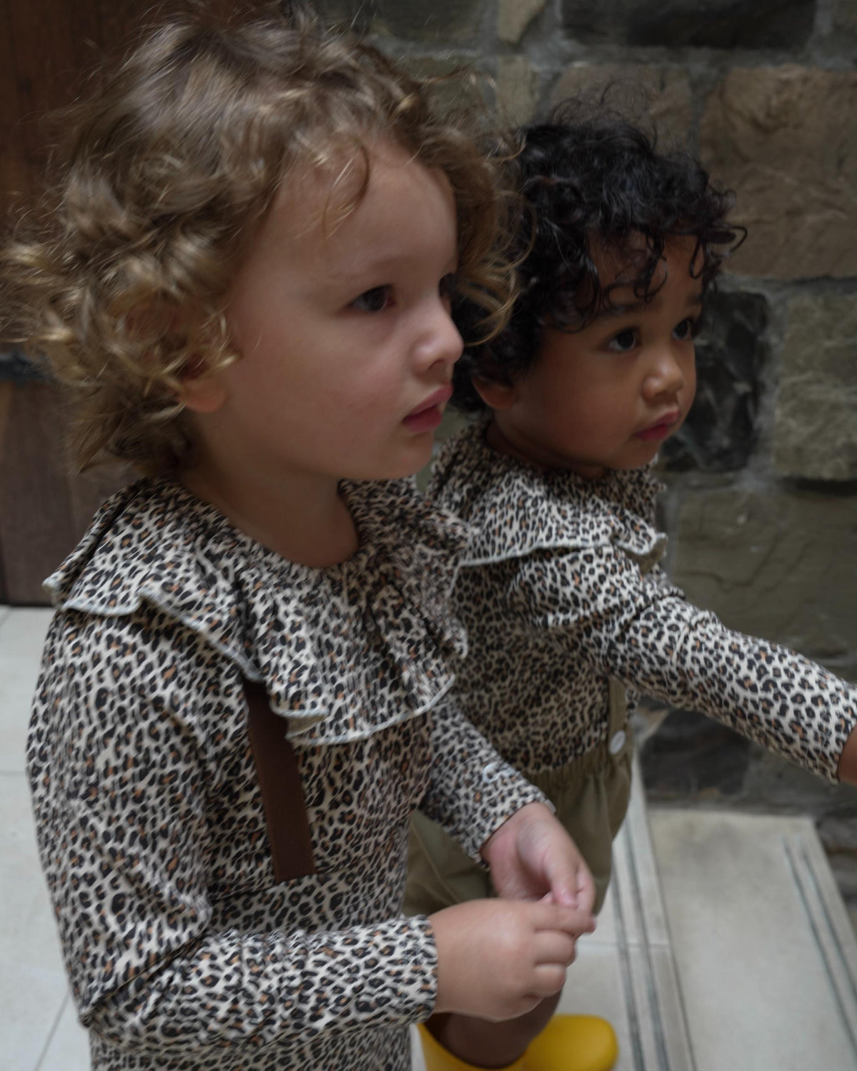 【POPUP先行/10.16 NEW】CAMILAPOLE LITTLE LEOPARD RUFFLE TOP