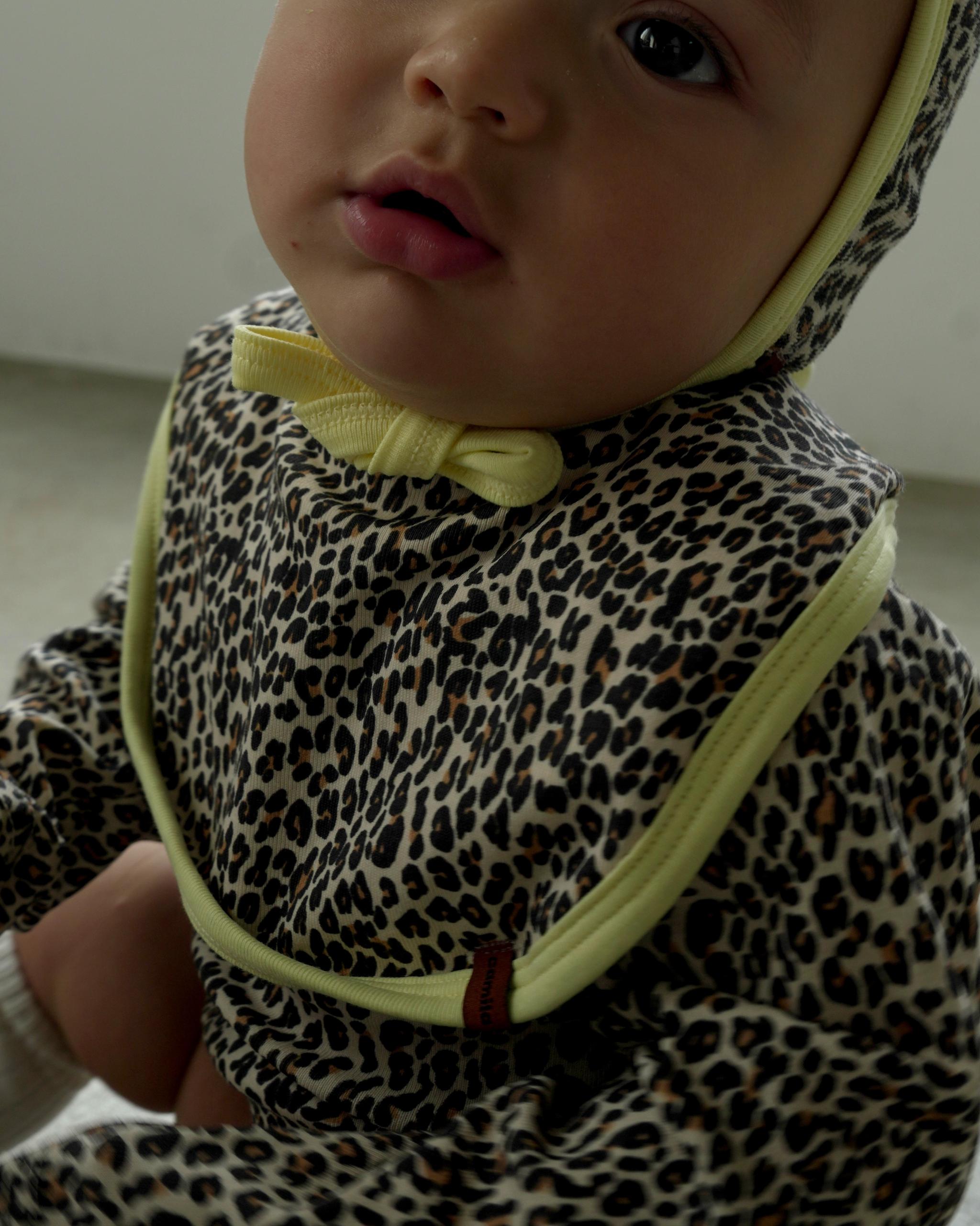 【 8.14 21:00〜LAUNCH 】CAMILAPOLE Little Leopard Bib