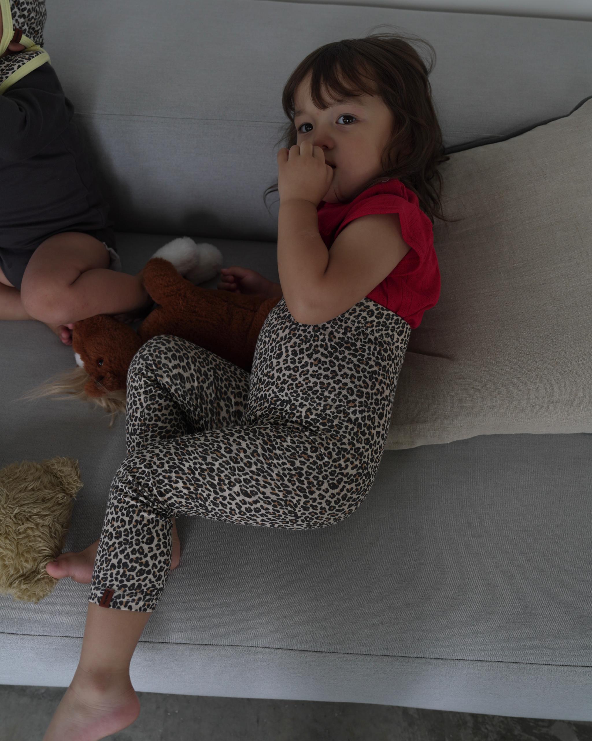 【 8.14 21:00〜LAUNCH 】CAMILAPOLE LITTLE LEOPARD LEGGINGS