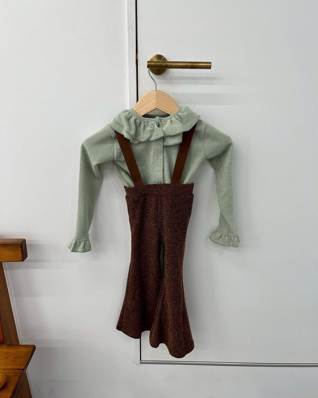 【10/22(wed)12:00　Launch】Strap Flare Pants（ストラップフレアパンツ）